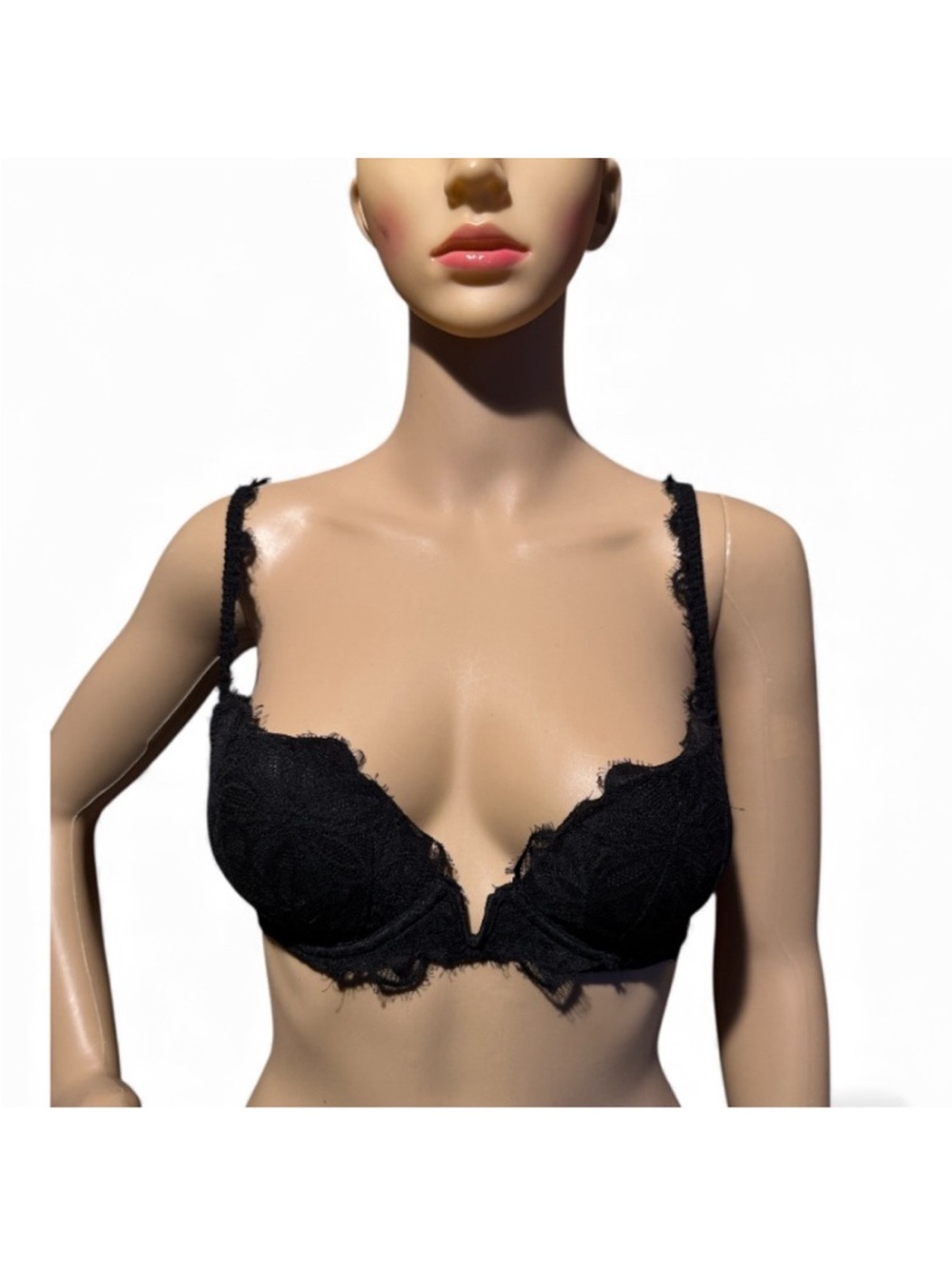 PINK Victoria's Secret Black Lace V-Plunge Underwire Bra Size 32B